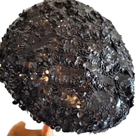 1950s True Vintage Black Cocktail Band Hat Completely Covered With Sequins - Picture 6 of 6